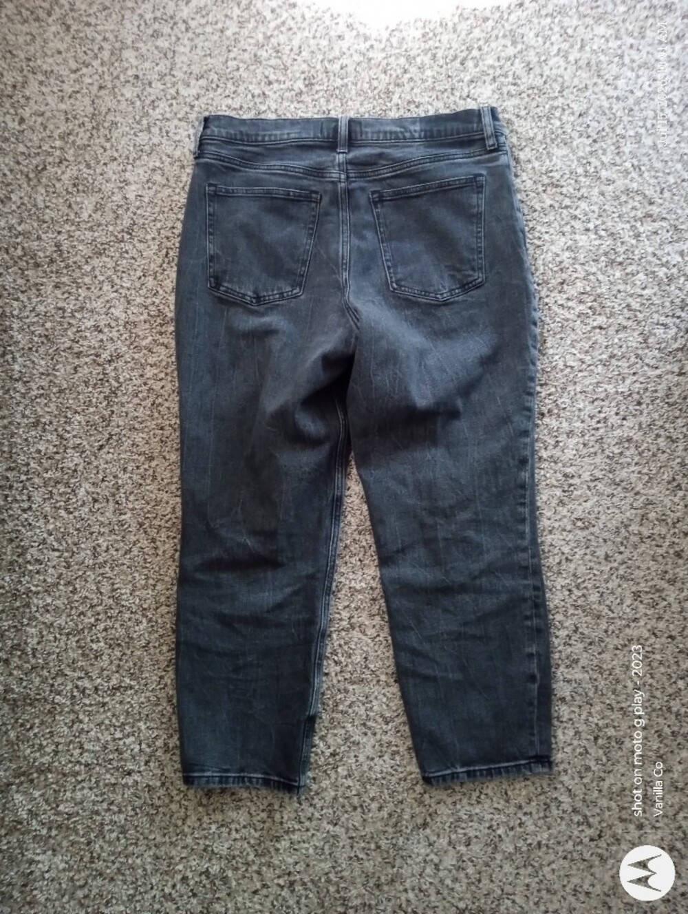 Abercrombie & Fitch The Mom High Rise Jean Black 30 Short - Picture 4 of 7